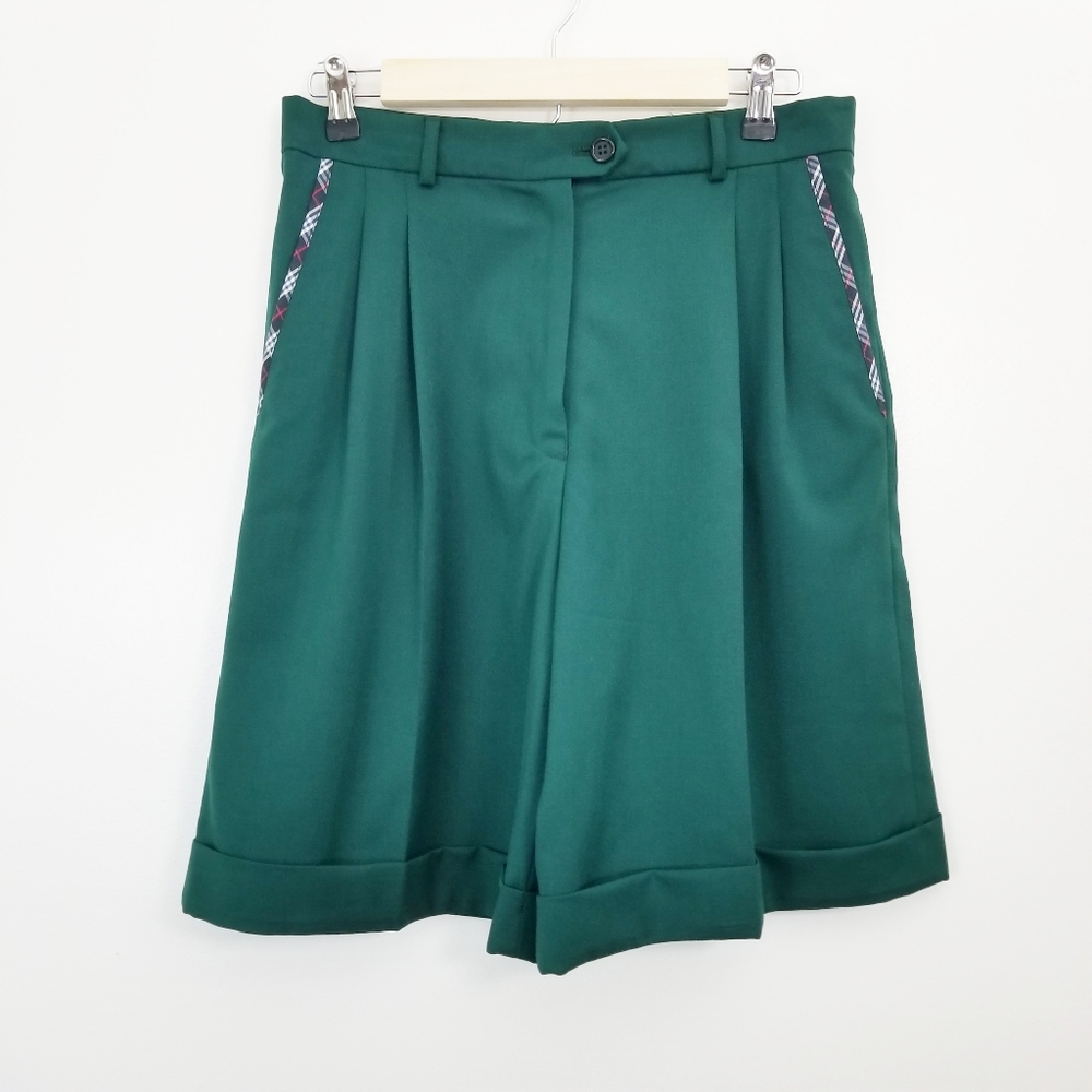 Vintage Burberry 80s Green High Waisted Pleated Shorts